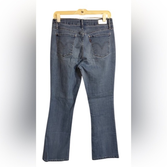 Levi's Blue Boot Cut Jeans Classic Denim Style - Picture 2 of 3